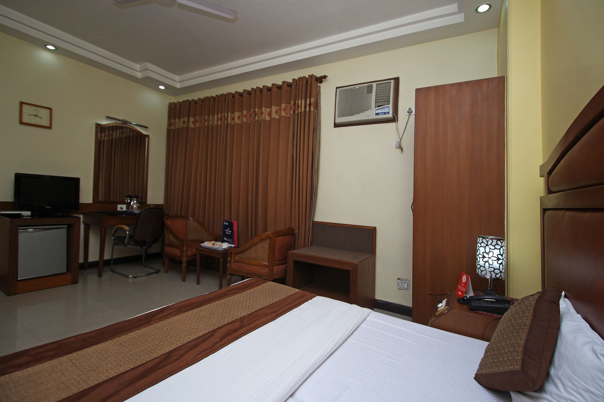 Oyo 6589 Shubhdeep Aashiyana Hotell Gurgaon Exteriör bild